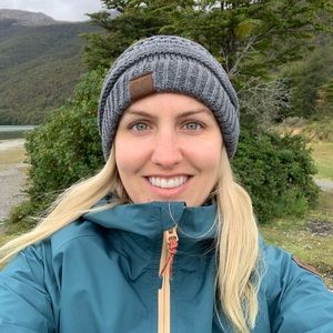 Meet your Posher, Alexia